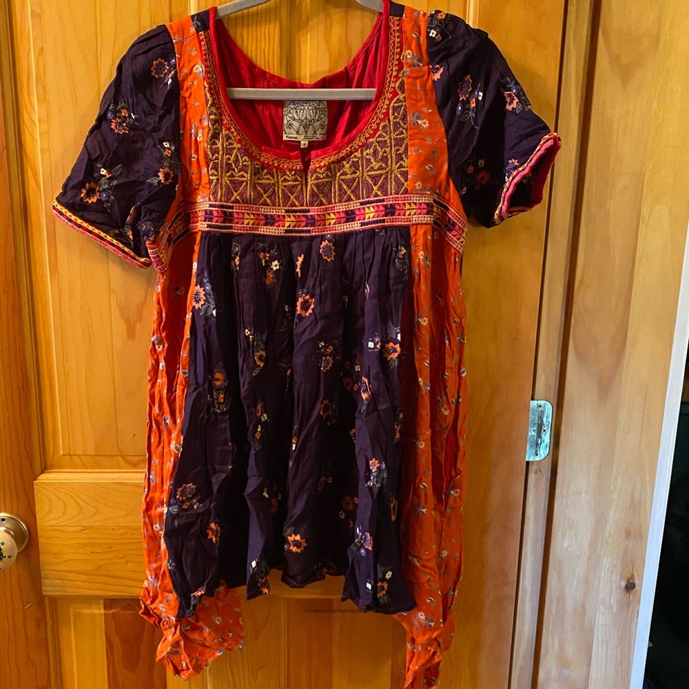 Vintage Anthropology floral boho embroidered tunic